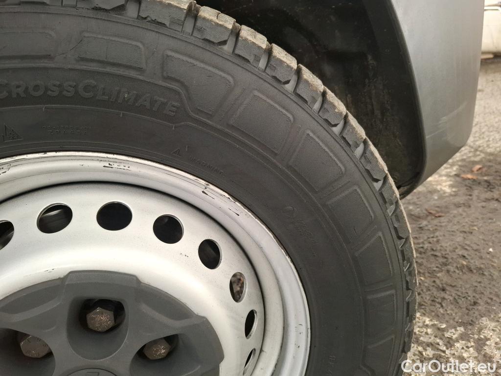  Iveco  Daily   V 35S14GA8 V/P11 H2 3520 ***GNV*** #35