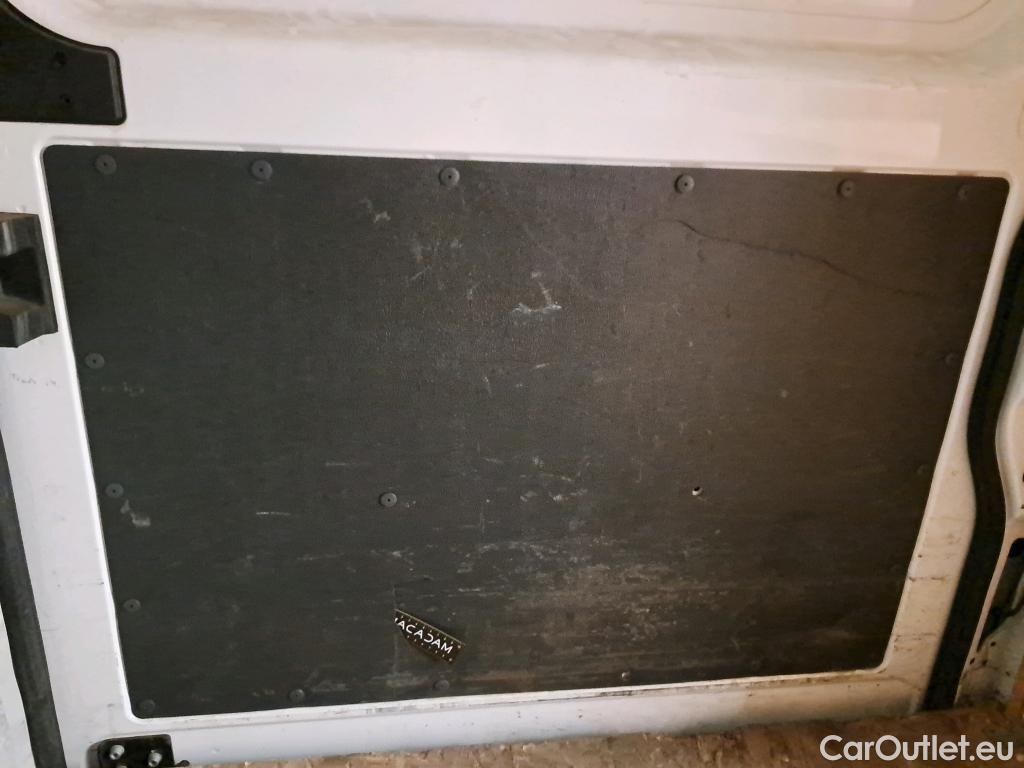  Citroen  Jumper CITROEN  VU 4p Fourgon 33 L1H1 BlueHDi 130 BVM6 Club #39