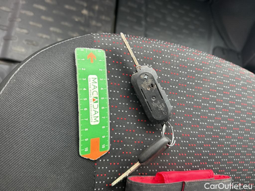  Citroen  Jumper CITROEN  Benne SC VU 2p Pick-up 35 L2 BlueHDi 130 BVM6 Confort #9