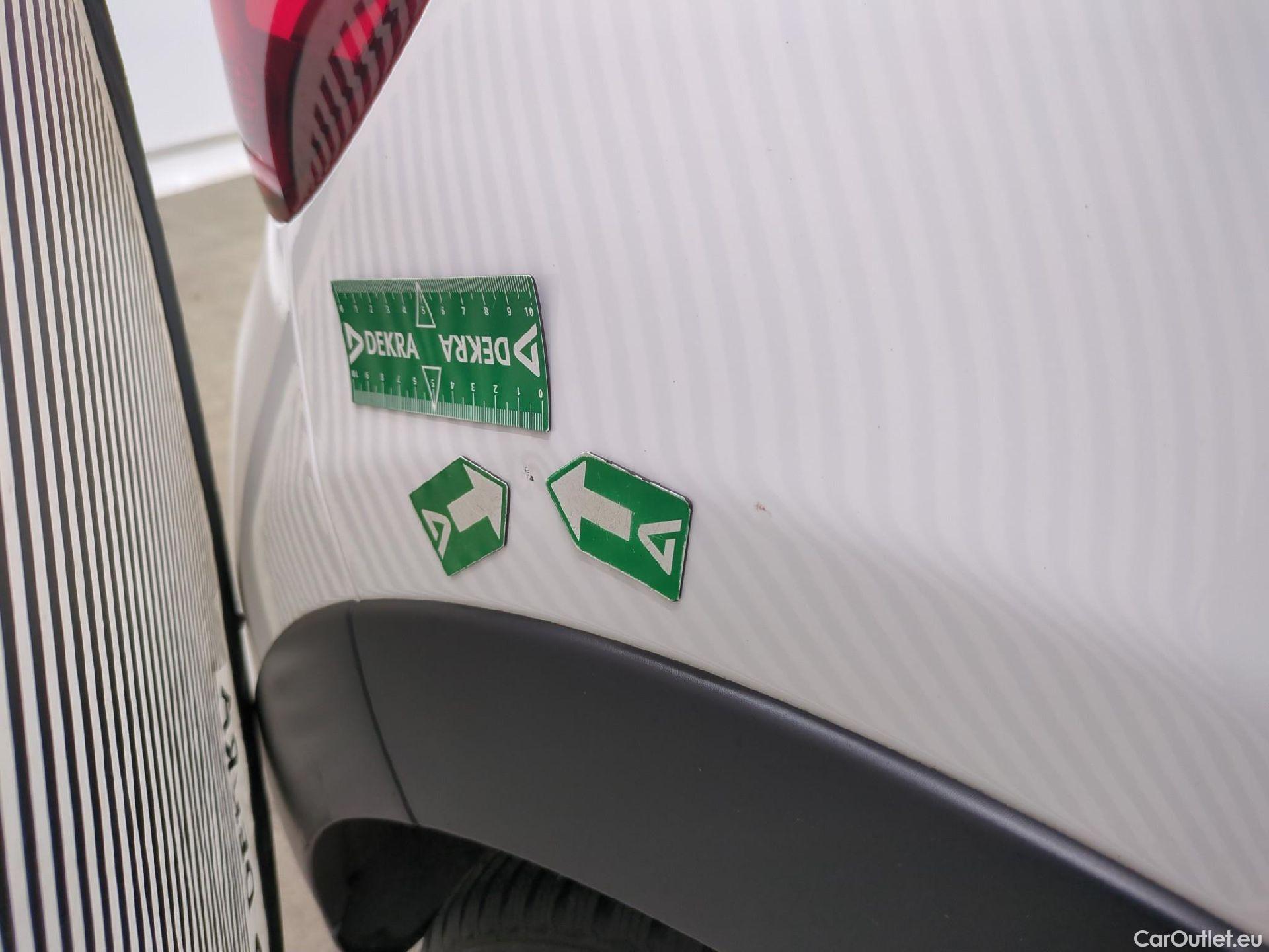  Citroen  C3  Société Feel Nav 1.5 BlueHDI 100CV BVM5 E6dT #28