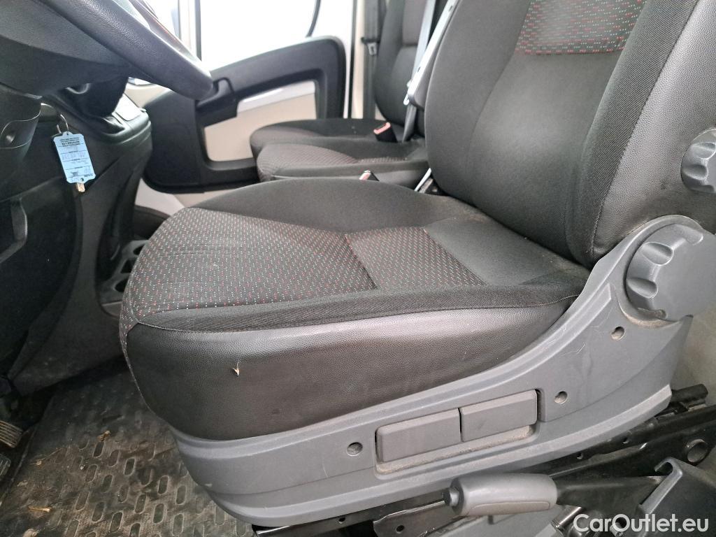  Citroen  Jumper CITROEN  VU 4p Fourgon 33 L1H1 BlueHDi 130 BVM6 Club #46