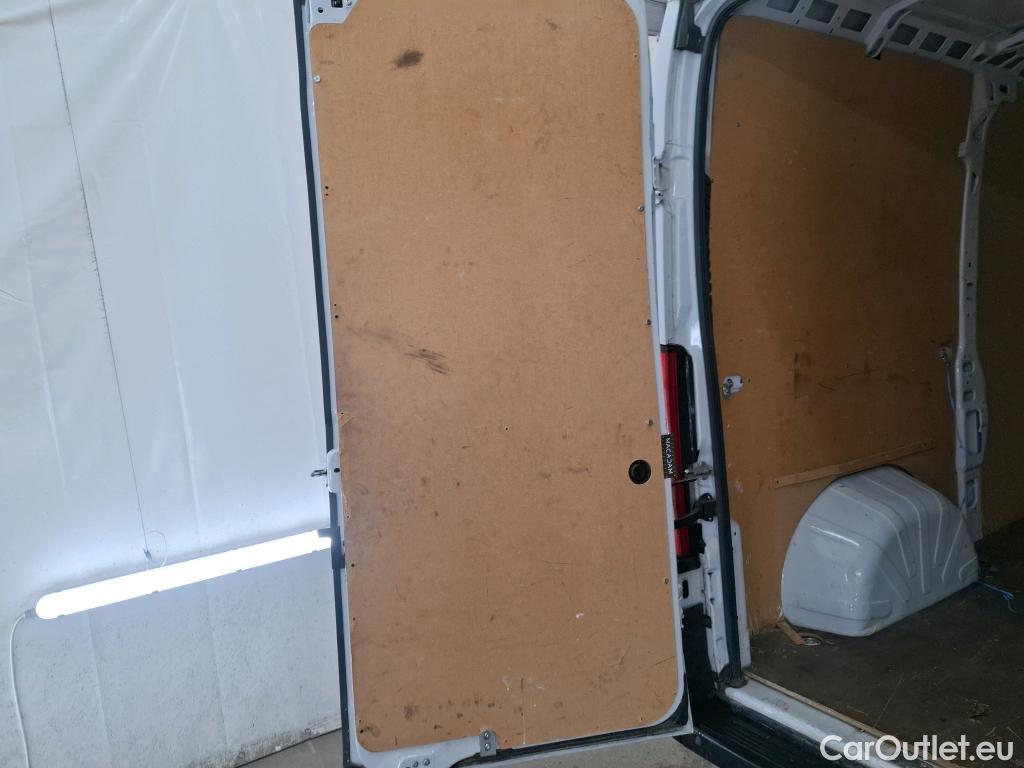  Fiat  Ducato FIAT  / 2014 / 4P / Fourgon tôlé 2.3 Multijet 120 3.0 M H2 Business #36