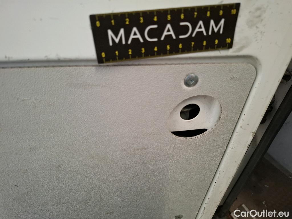  Citroen  Jumper CITROEN  / 2014 / 4P / Fourgon tôlé 35 L3H2 BlueHDi 110 BVM6 Club #47