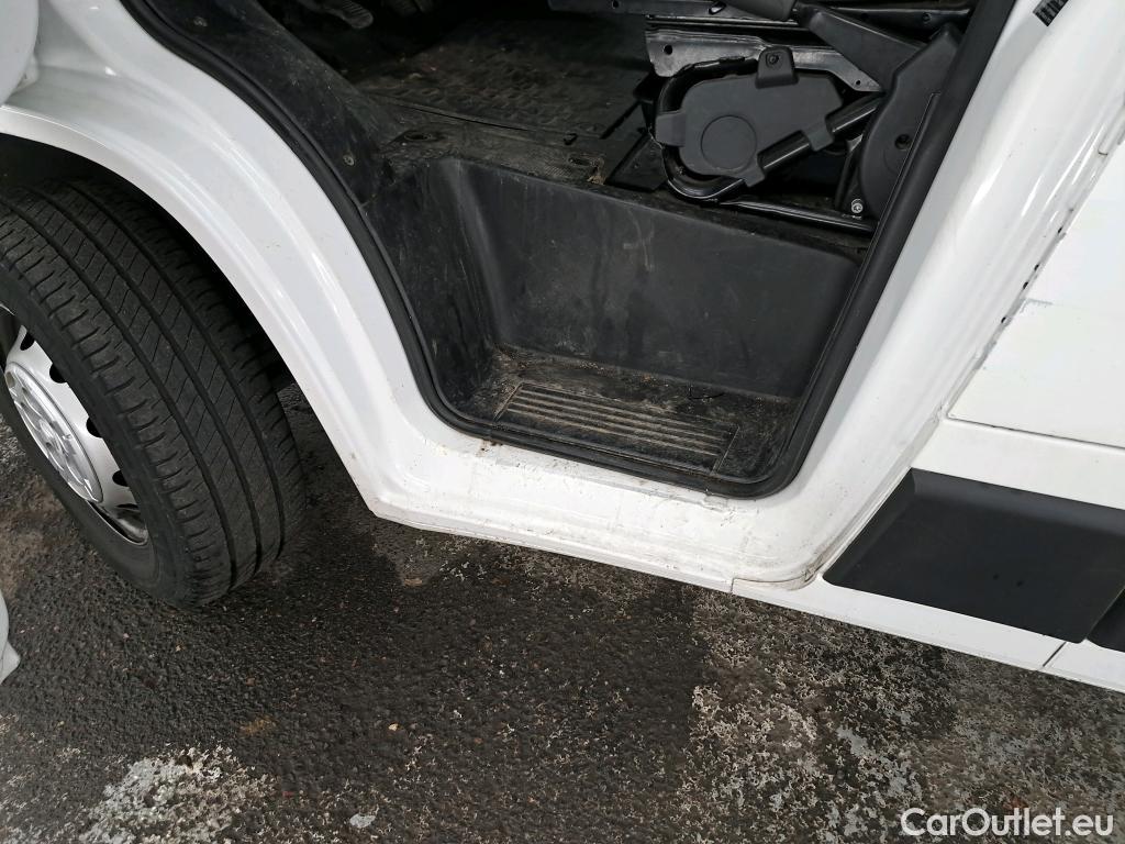  Citroen  Jumper CITROEN  VU 4p Fourgon 33 L1H1 BlueHDi 130 BVM6 Club #36