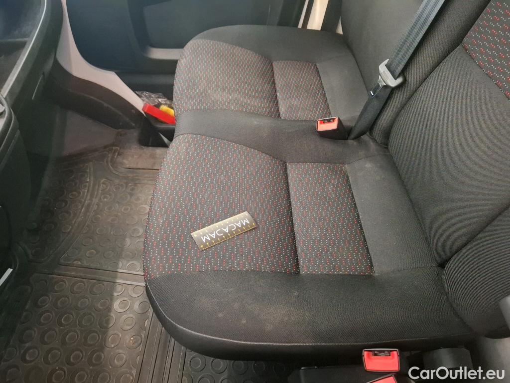  Citroen  Jumper CITROEN  2014 4P Fourgon tôlé 30 L1H1 BlueHDi 120 BVM6 Driver #32