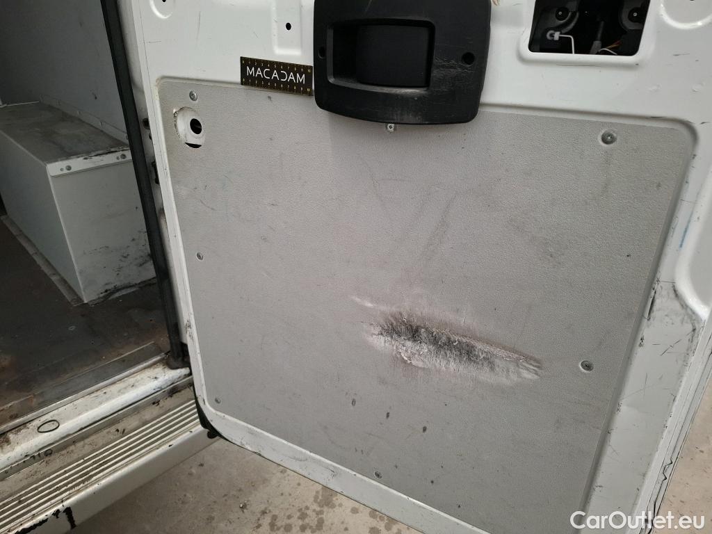  Citroen  Jumper CITROEN  / 2014 / 4P / Fourgon tôlé 35 L3H2 BlueHDi 110 BVM6 Club #31