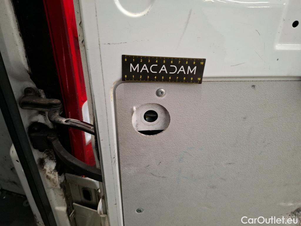  Citroen  Jumper CITROEN  / 2014 / 4P / Fourgon tôlé 35 L3H2 BlueHDi 110 BVM6 Club #49