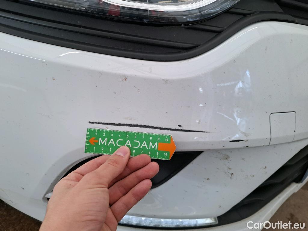  Renault  Clio  IV Air MediaNav 1.5 dCi 75CV BVM5 E6 #13