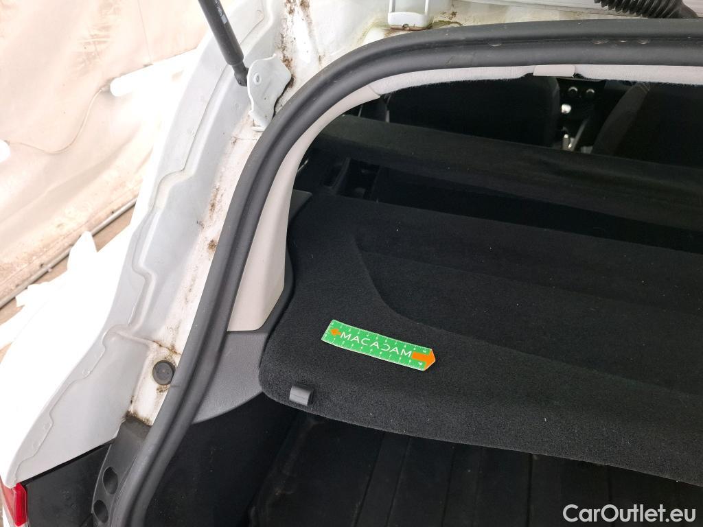  Renault  Clio  IV Air MediaNav 1.5 dCi 75CV BVM5 E6 #39