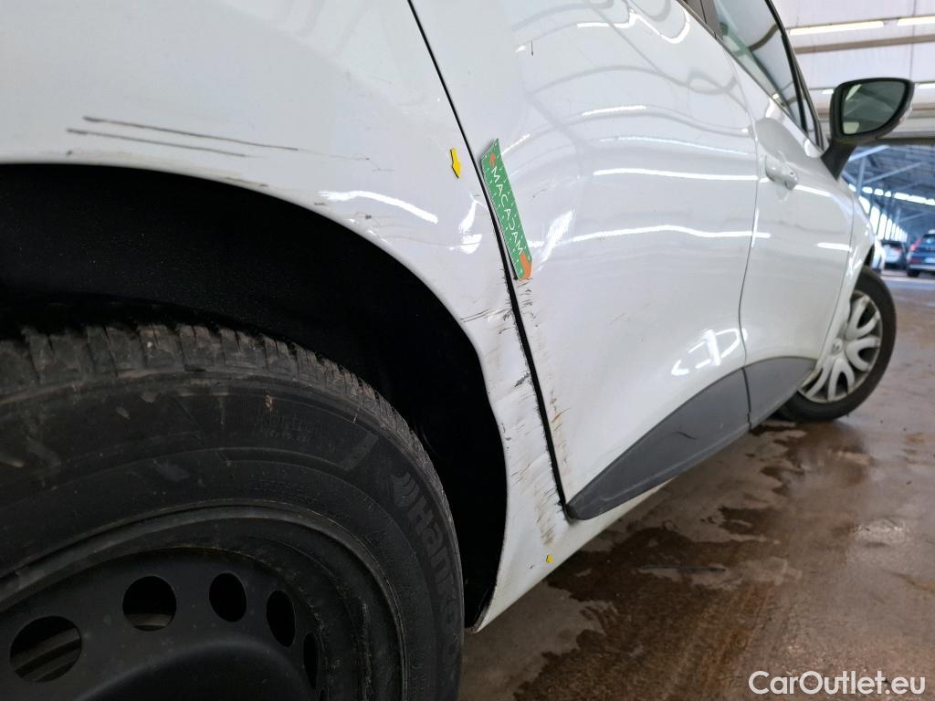  Renault  Clio  IV Air MediaNav 1.5 dCi 75CV BVM5 E6 #2