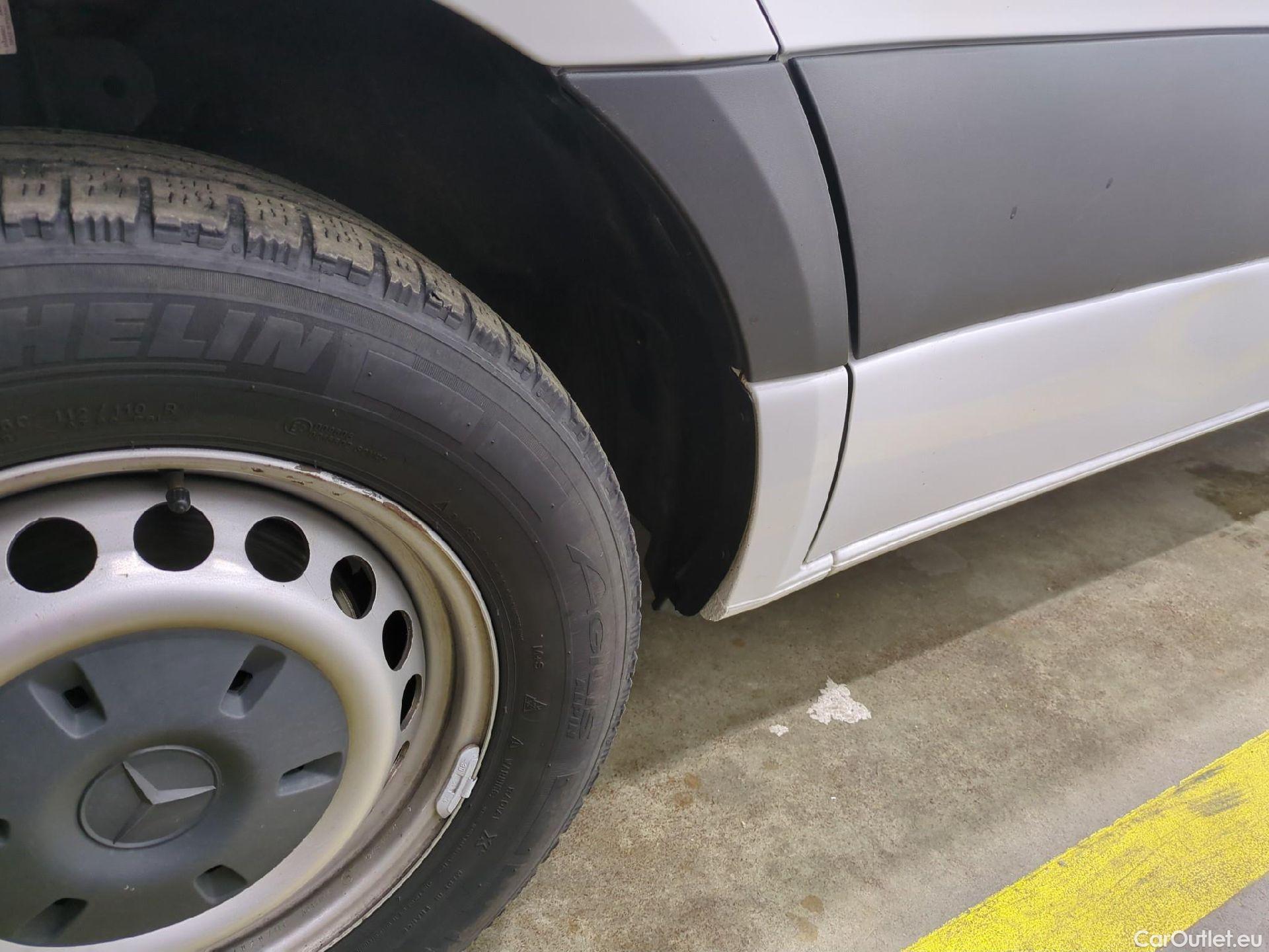  Mercedes  Sprinter MERCEDES-BENZ  / 2018 / 4P / Fourgon tôlé 314 CDI traction Emp 3259 3.5T #2