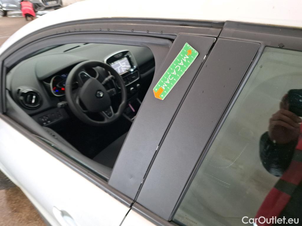  Renault  Clio  IV Air MediaNav 1.5 dCi 75CV BVM5 E6 #33