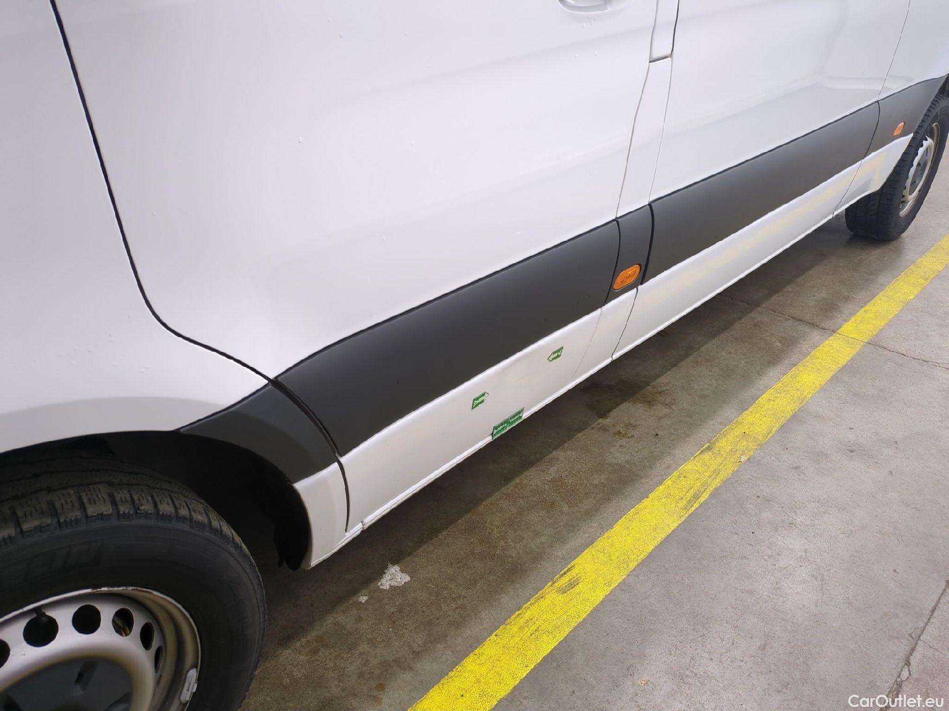  Mercedes  Sprinter MERCEDES-BENZ  / 2018 / 4P / Fourgon tôlé 314 CDI traction Emp 3259 3.5T #14