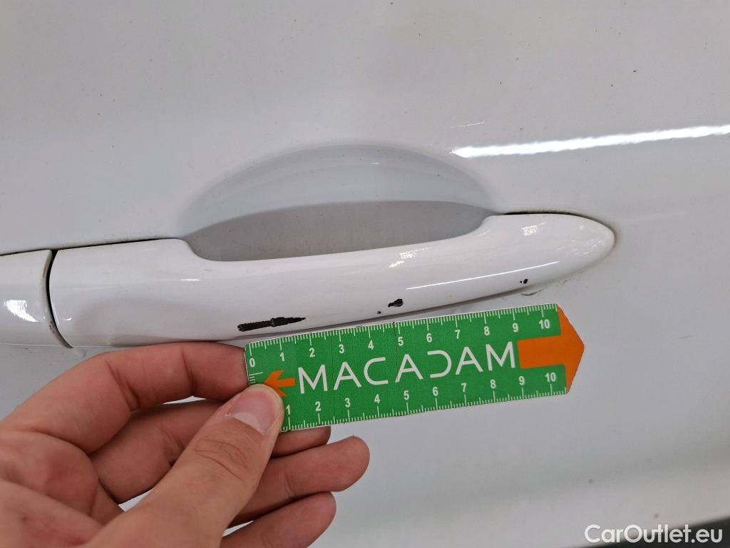  Renault  Clio  IV Air MediaNav 1.5 dCi 75CV BVM5 E6 #43