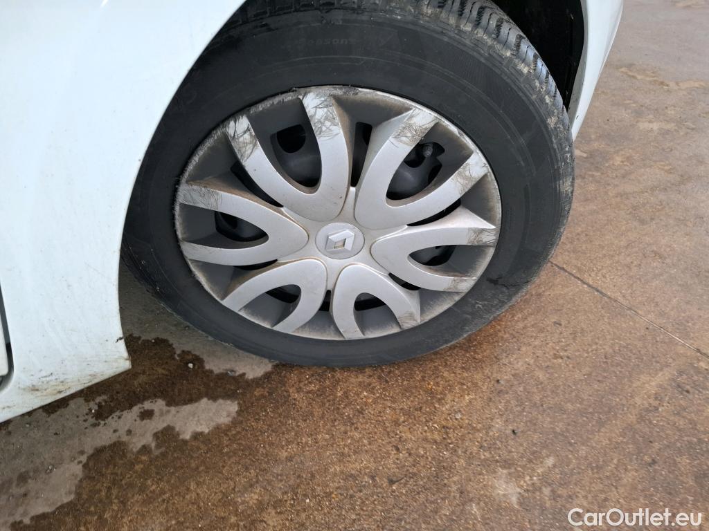  Renault  Clio  IV Air MediaNav 1.5 dCi 75CV BVM5 E6 #35