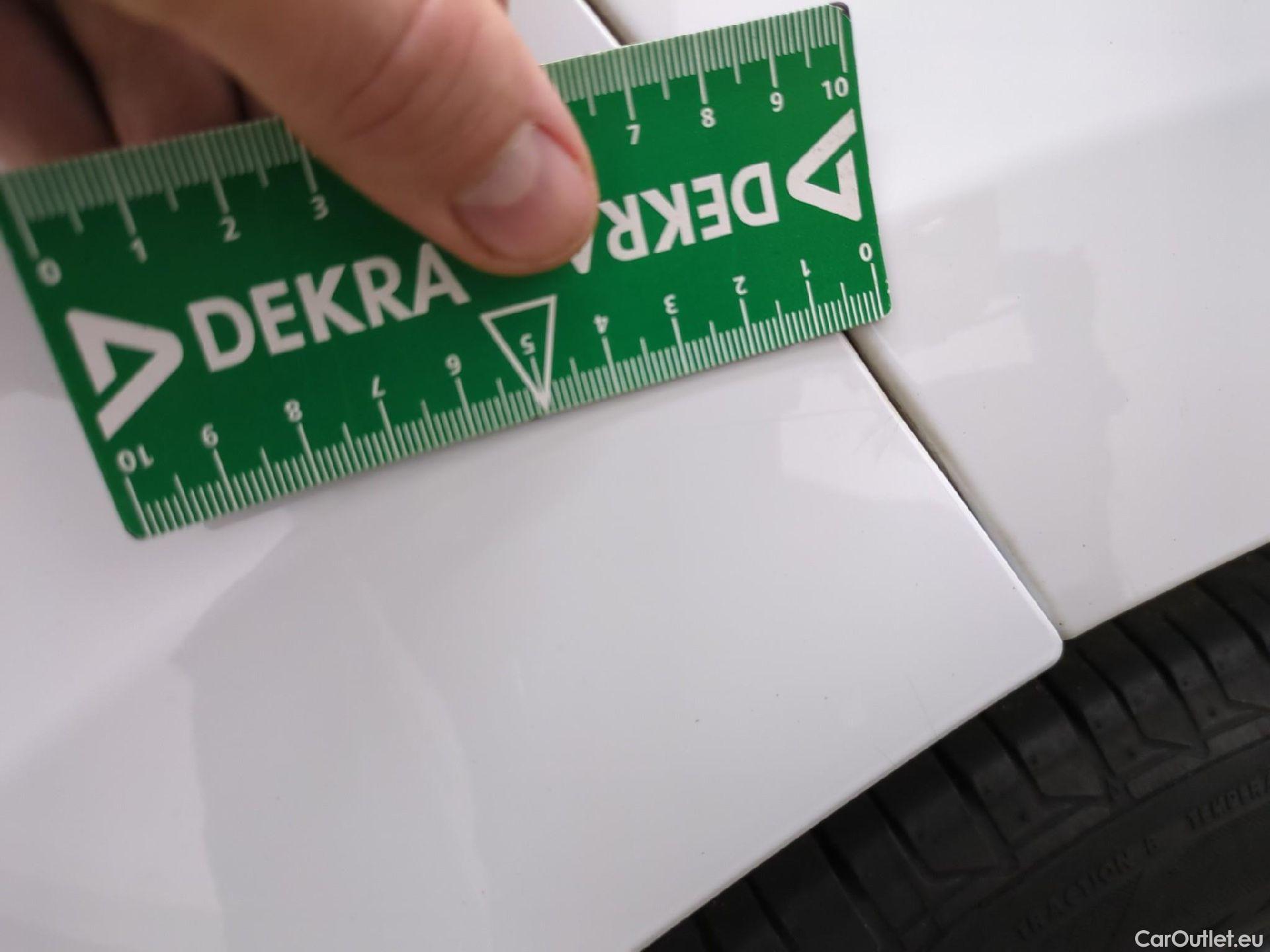  Renault  Clio  IV Air MediaNav 1.5 dCi 75CV BVM5 E6 #15