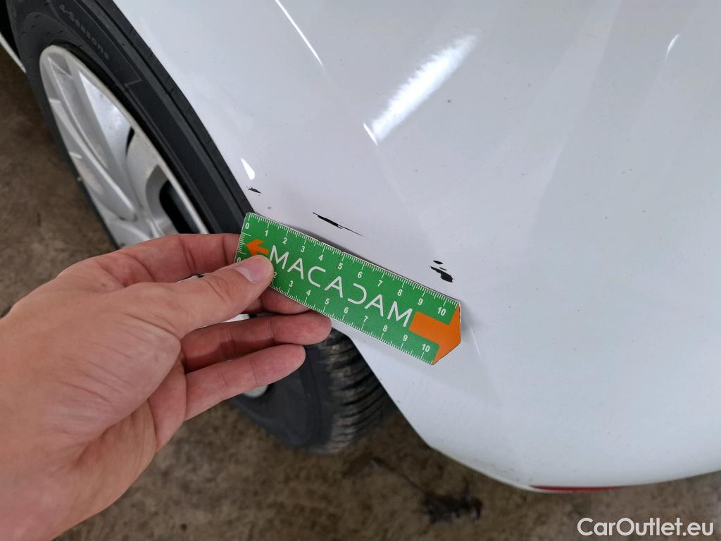  Renault  Clio  IV Air MediaNav 1.5 dCi 75CV BVM5 E6 #21