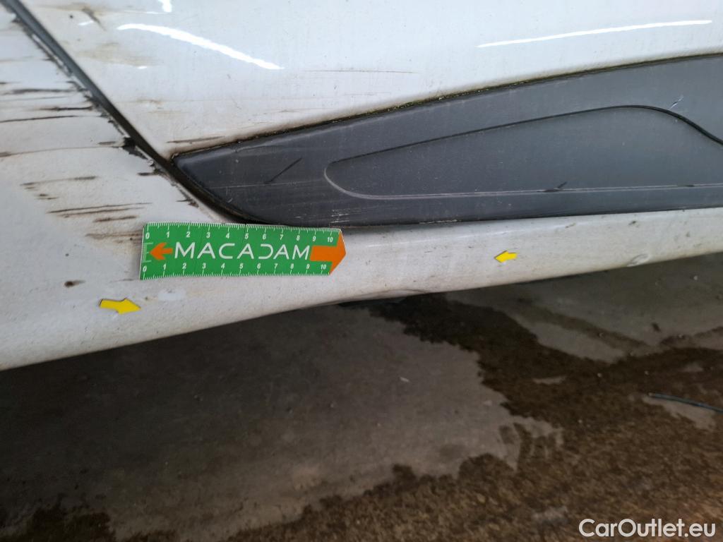  Renault  Clio  IV Air MediaNav 1.5 dCi 75CV BVM5 E6 #26