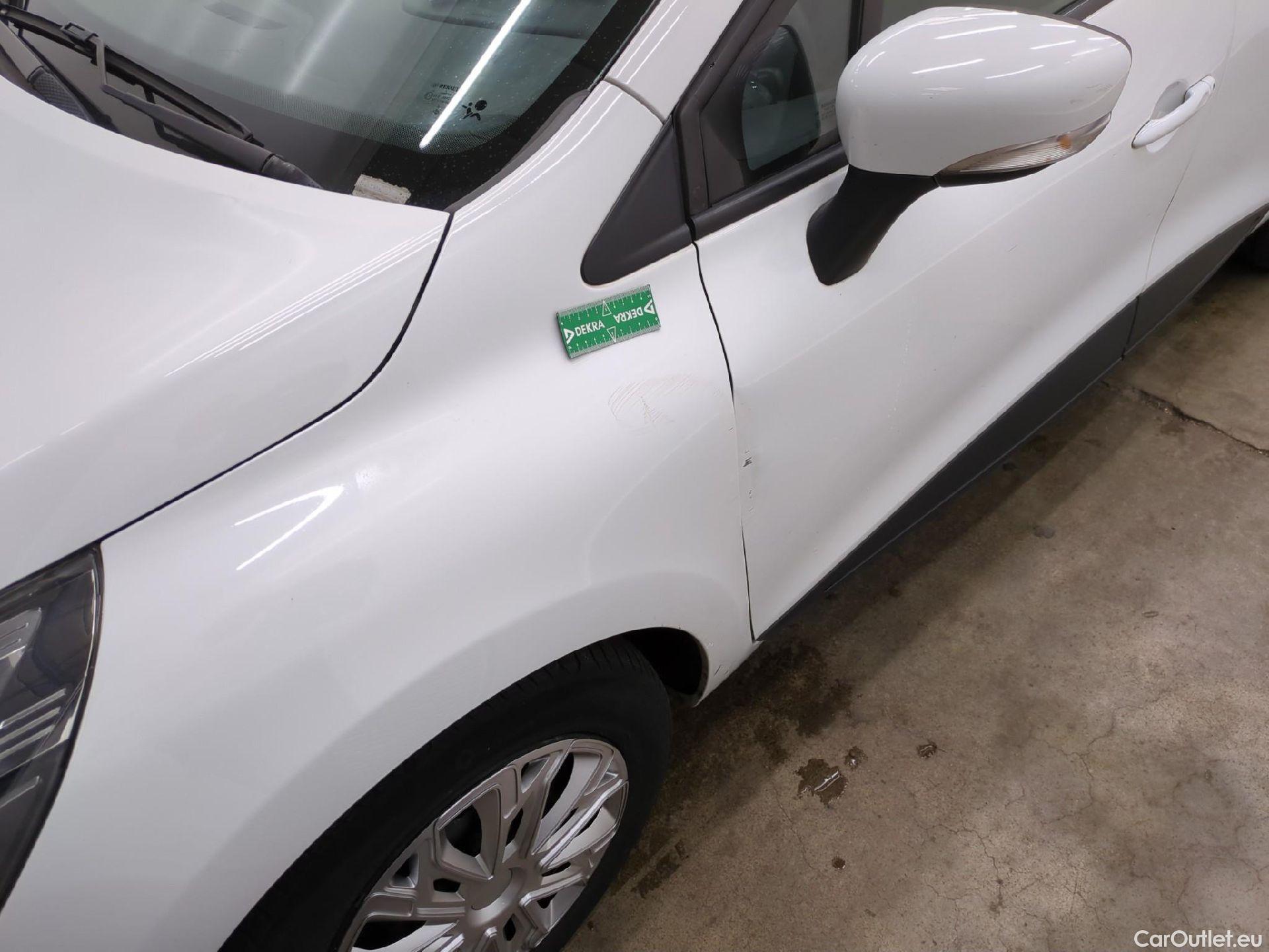  Renault  Clio  IV Air MediaNav 1.5 dCi 75CV BVM5 E6 #43