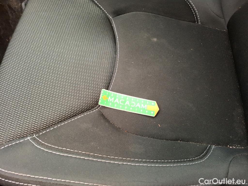  Renault  Clio  IV Air MediaNav 1.5 dCi 75CV BVM5 E6 #41