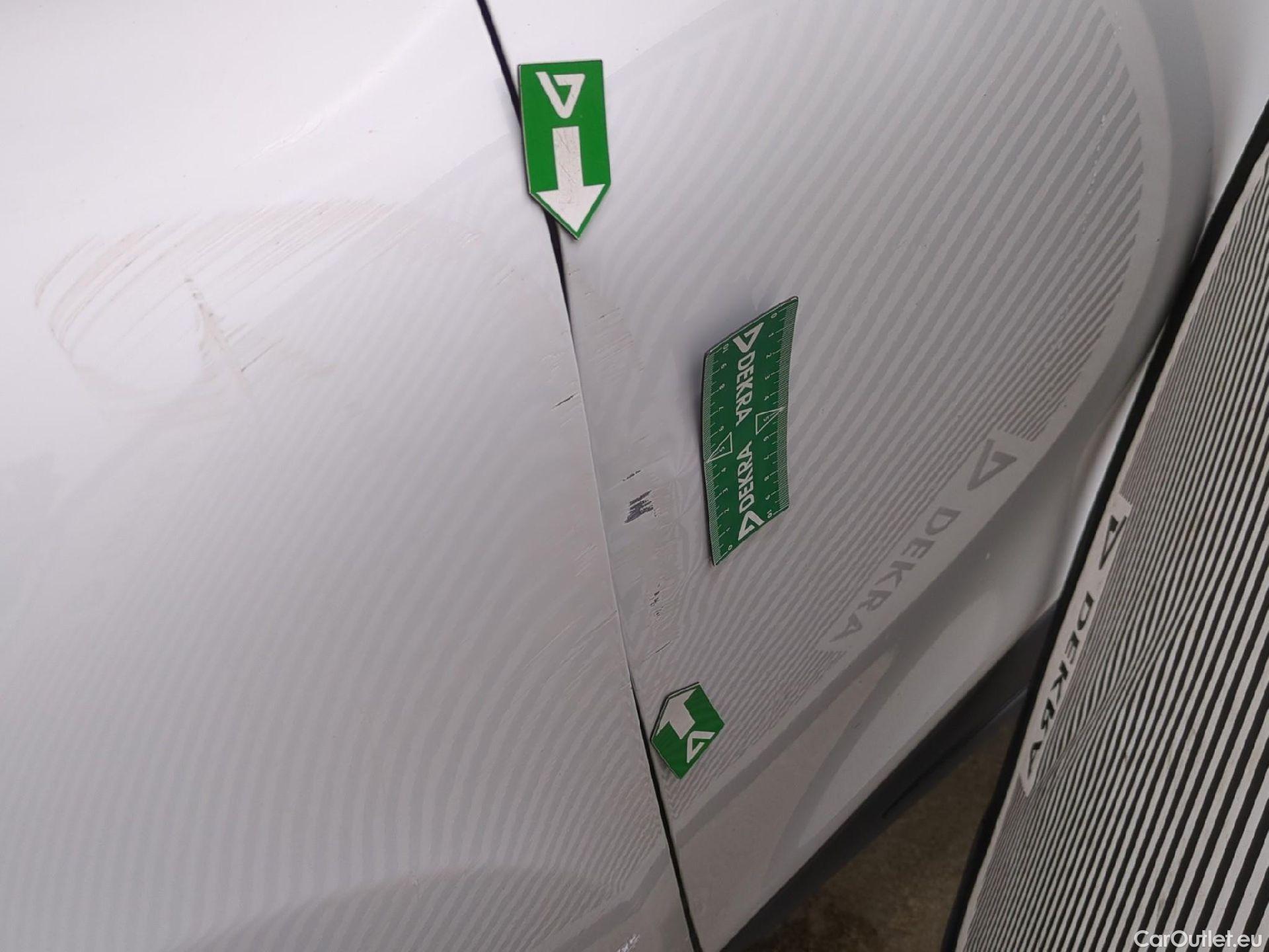  Renault  Clio  IV Air MediaNav 1.5 dCi 75CV BVM5 E6 #45