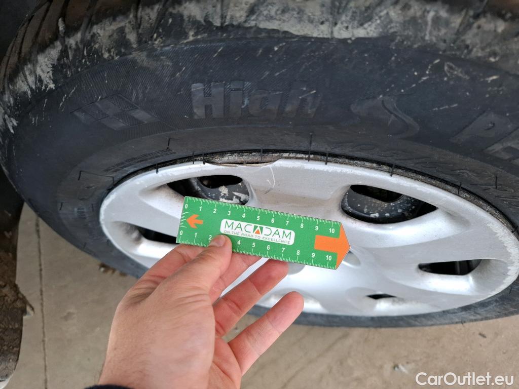  Peugeot  Partner  L1 Premium Pack 1.6 HDi 100CV BVM5 E6 #40