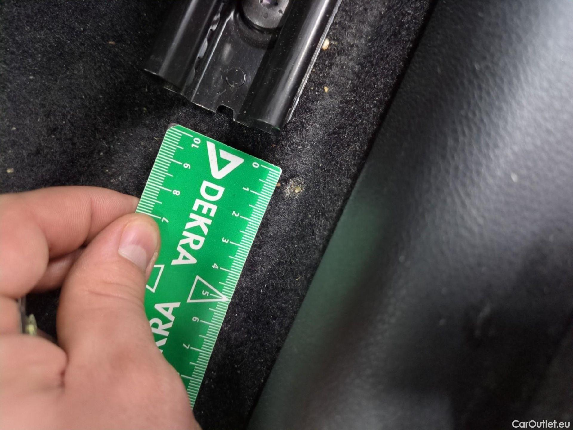  Renault  Clio  IV Air MediaNav 1.5 dCi 75CV BVM5 E6 #3