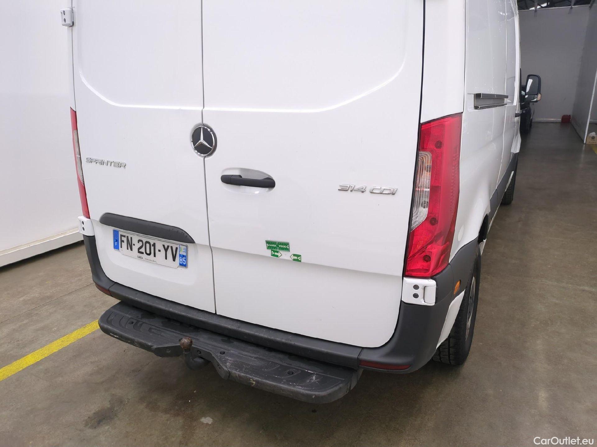  Mercedes  Sprinter MERCEDES-BENZ  / 2018 / 4P / Fourgon tôlé 314 CDI traction Emp 3259 3.5T #27