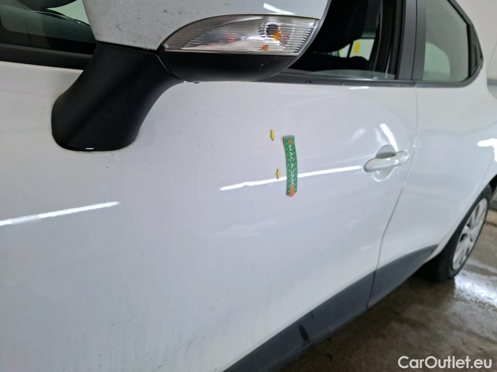  Renault  Clio  IV Air MediaNav 1.5 dCi 75CV BVM5 E6 #9