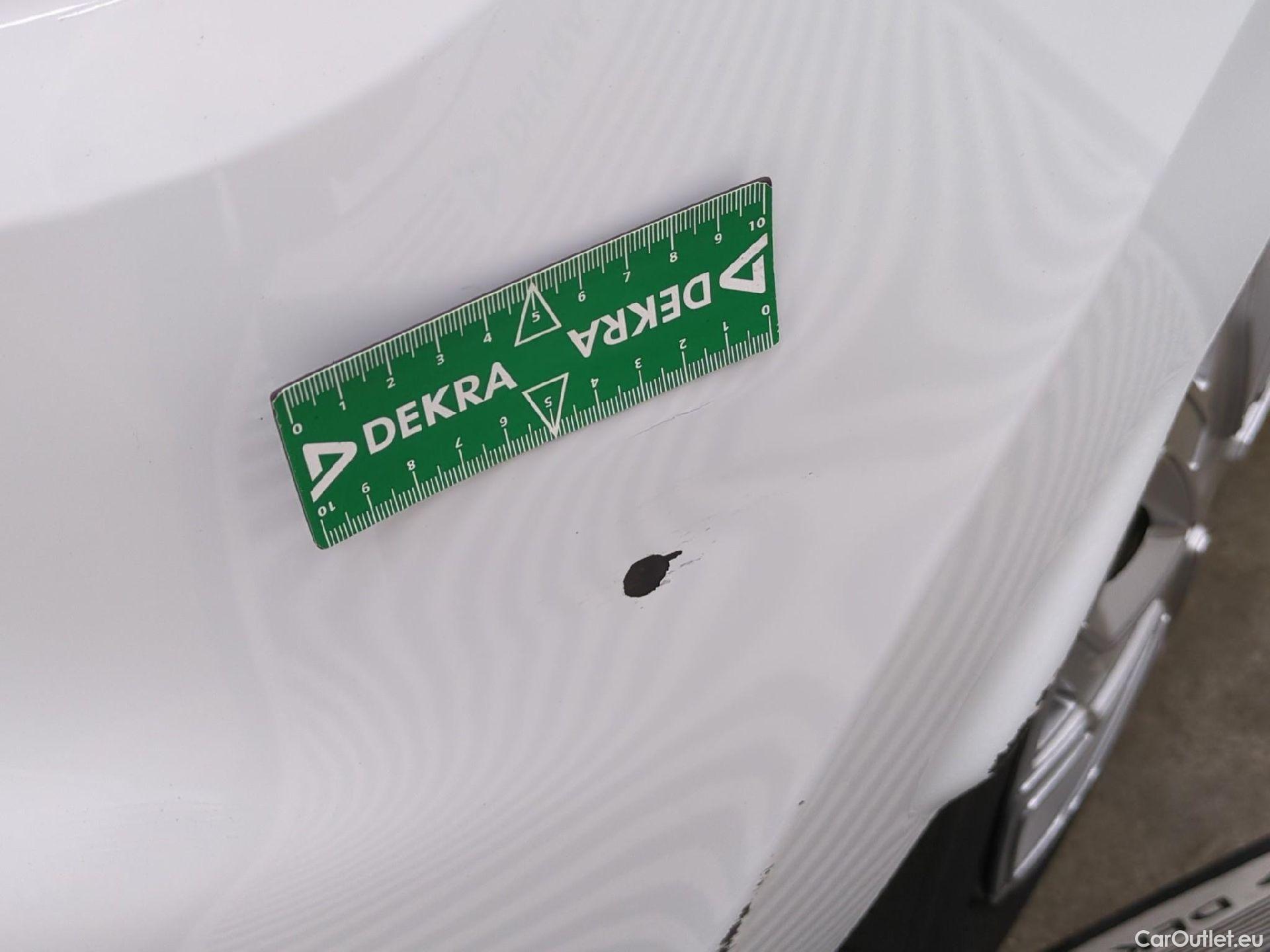  Renault  Clio  IV Air MediaNav 1.5 dCi 75CV BVM5 E6 #10