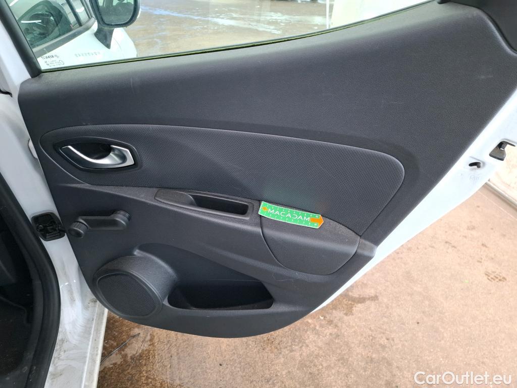  Renault  Clio  IV Air MediaNav 1.5 dCi 75CV BVM5 E6 #31