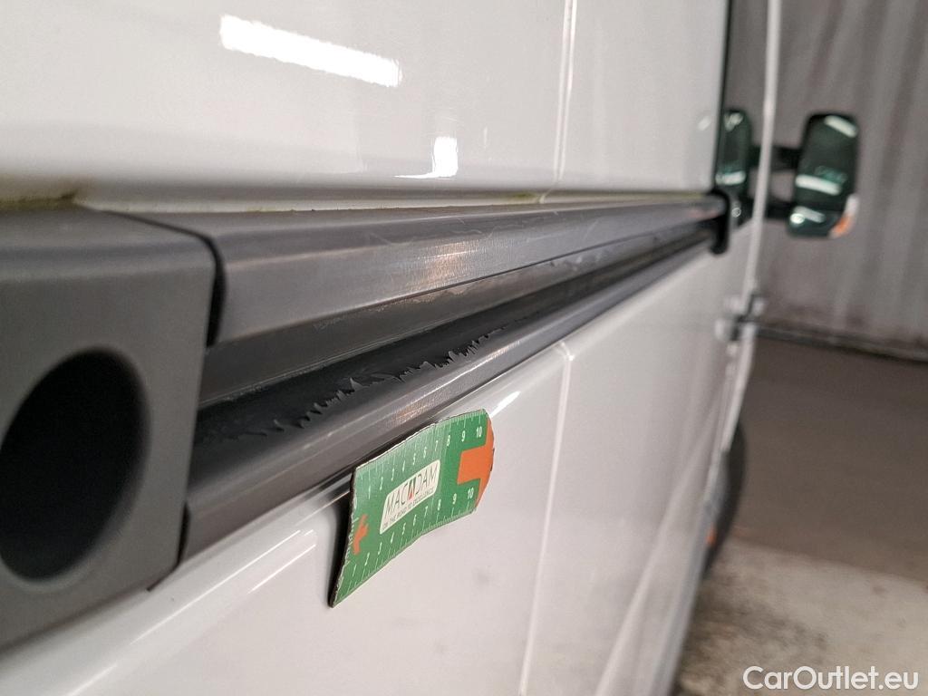  Renault  Master  III Fourgon L3H2 3 5 Grand Confort dCi 135CV BVM6 7 Sieges E6dT #33