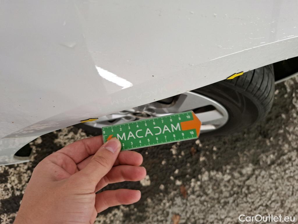  Renault  Megane  IV Berline 5pt. Société Air Nav 1.5 dCi 90CV BVM6 E6 #2