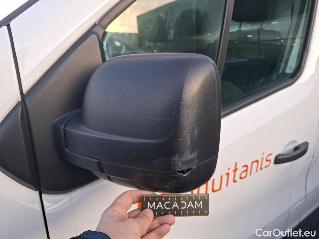  Renault  Trafic RENAULT  / 2014 / 4P / Fourgon tôlé &FG GCF L1H1 1200 dCi 95 E6 #6