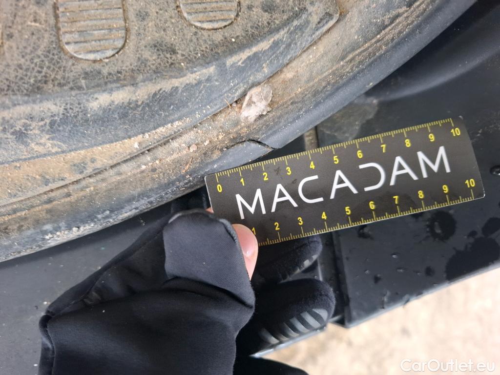  Renault  Master RENAULT  / 2014 / 4P / Fourgon tôlé &FG GCf Trac F3300 L2H2 dCi 110 Euro6 #29