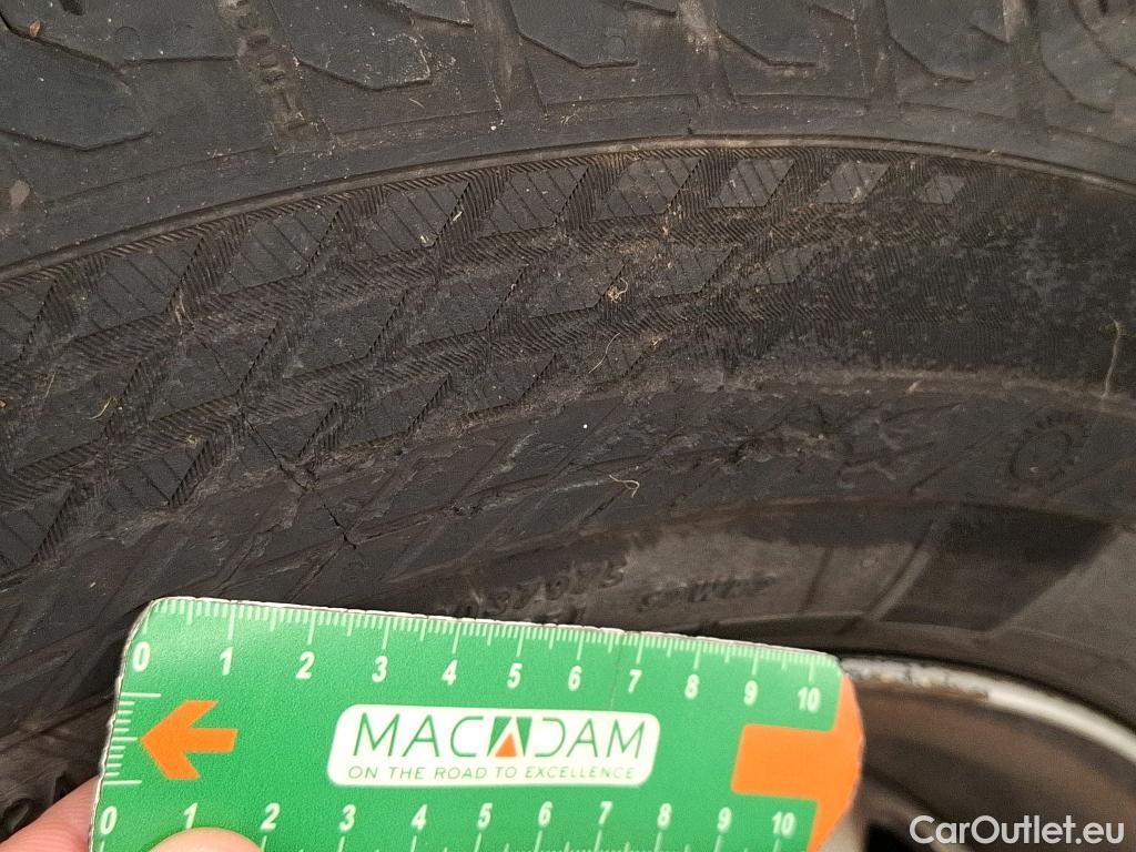  Renault  Master  III Fourgon L3H2 3 5 Grand Confort dCi 135CV BVM6 7 Sieges E6dT #20