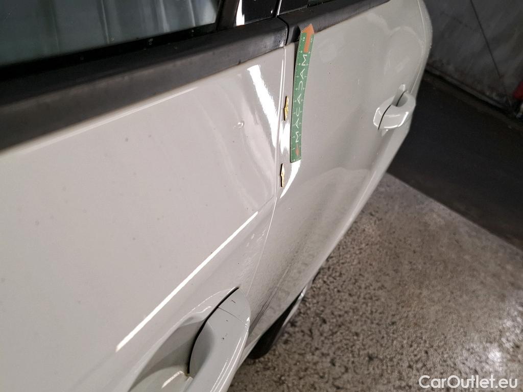  Renault  Megane  IV Berline 5pt. Société Air Nav 1.5 dCi 90CV BVM6 E6 #6