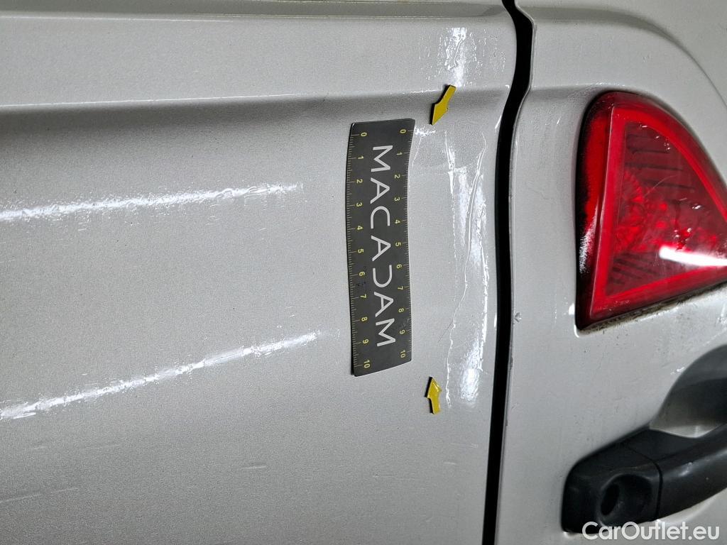  Renault  Master RENAULT  / 2014 / 4P / Fourgon tôlé &FG GCf Trac F3300 L2H2 dCi 110 Euro6 #19