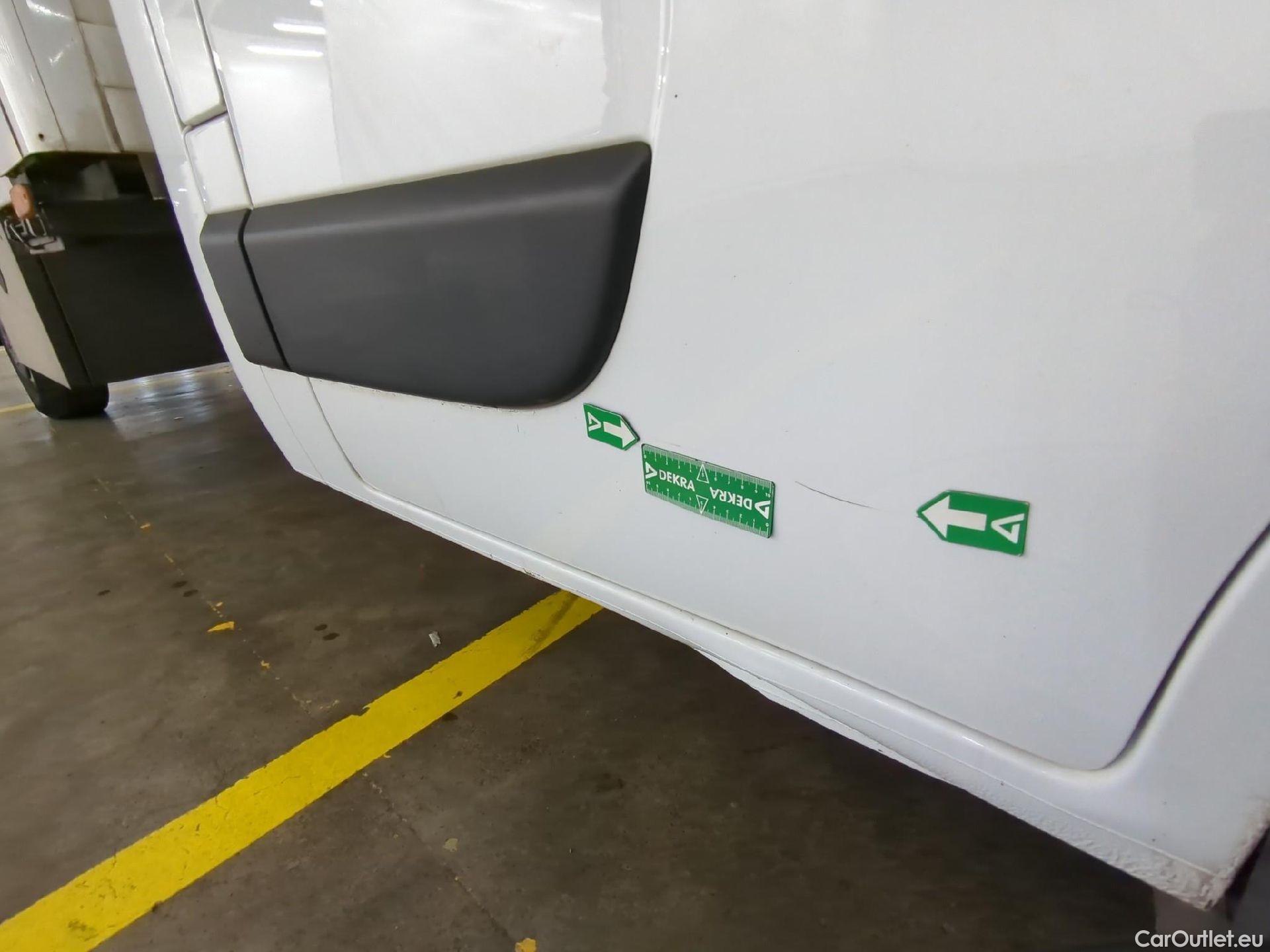  Renault  Master RENAULT  SC / 2019 / 2P / Châssis cabine CC Tr GCF F3500 L3 Energy dCi 145 #29