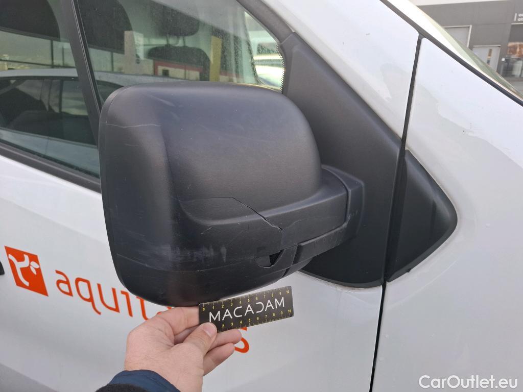  Renault  Trafic RENAULT  / 2014 / 4P / Fourgon tôlé &FG GCF L1H1 1200 dCi 95 E6 #4