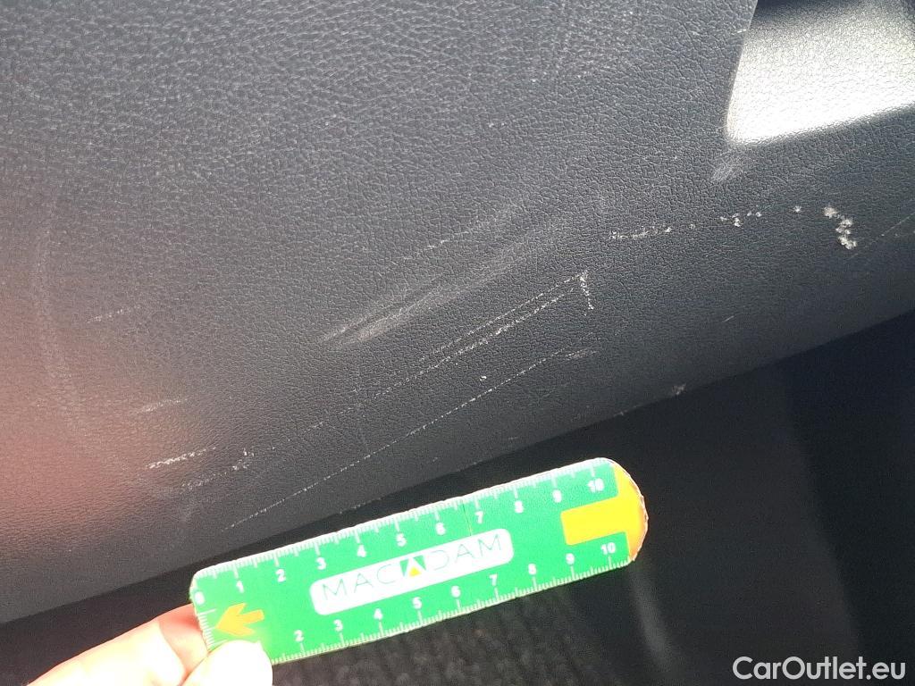  Renault  Trafic RENAULT  / 2019 / 4P / Fourgon tole FG GCF L1H2 1200 Energy dCi 145 E6 #2