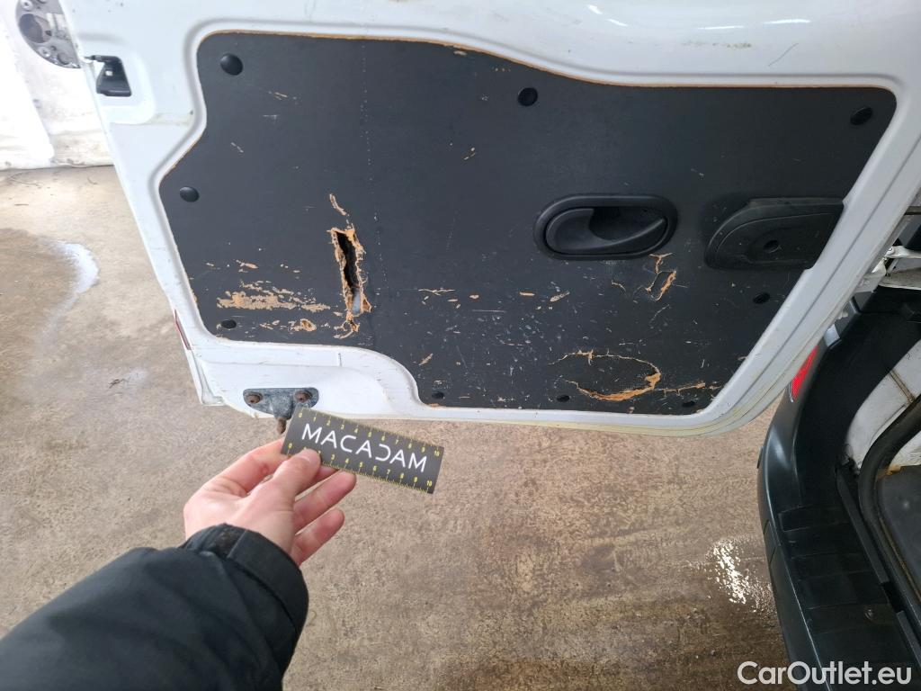  Renault  Kangoo RENAULT  Express / 2013 / 4P / Fourgonnette Gd Volume ExtraRLink - Blue dCi 95 #18