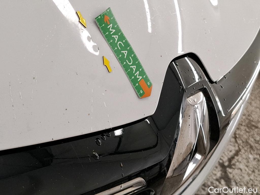  Renault  Megane  IV Berline 5pt. Société Air Nav 1.5 dCi 90CV BVM6 E6 #8