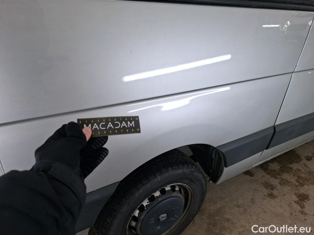  Renault  Master RENAULT  / 2014 / 4P / Fourgon tôlé &FG GCf Trac F3300 L2H2 dCi 110 Euro6 #52