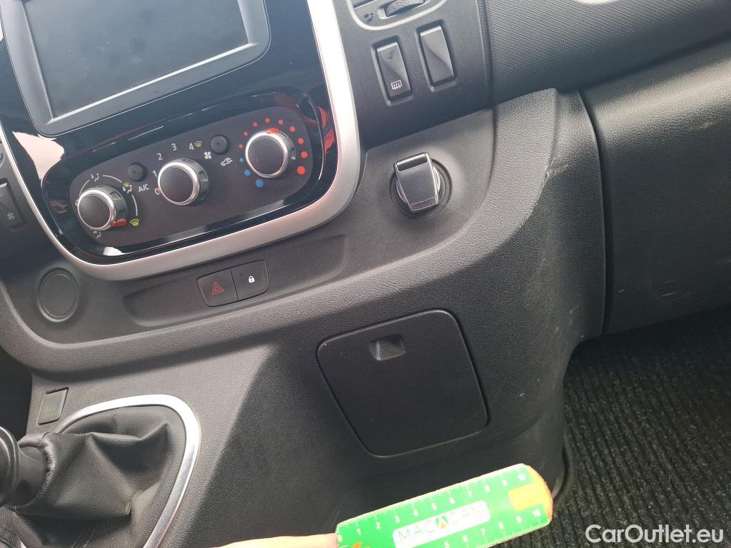  Renault  Trafic RENAULT  / 2019 / 4P / Fourgon tole FG GCF L1H2 1200 Energy dCi 145 E6 #5