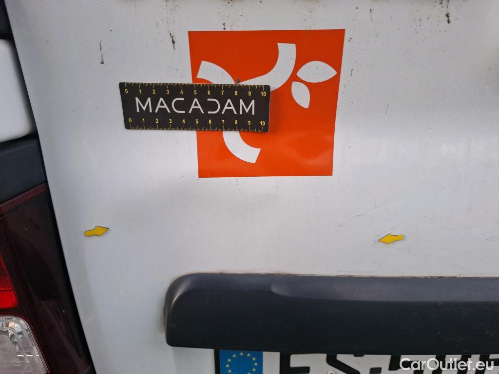  Renault  Trafic RENAULT  / 2014 / 4P / Fourgon tôlé &FG GCF L1H1 1200 dCi 95 E6 #12