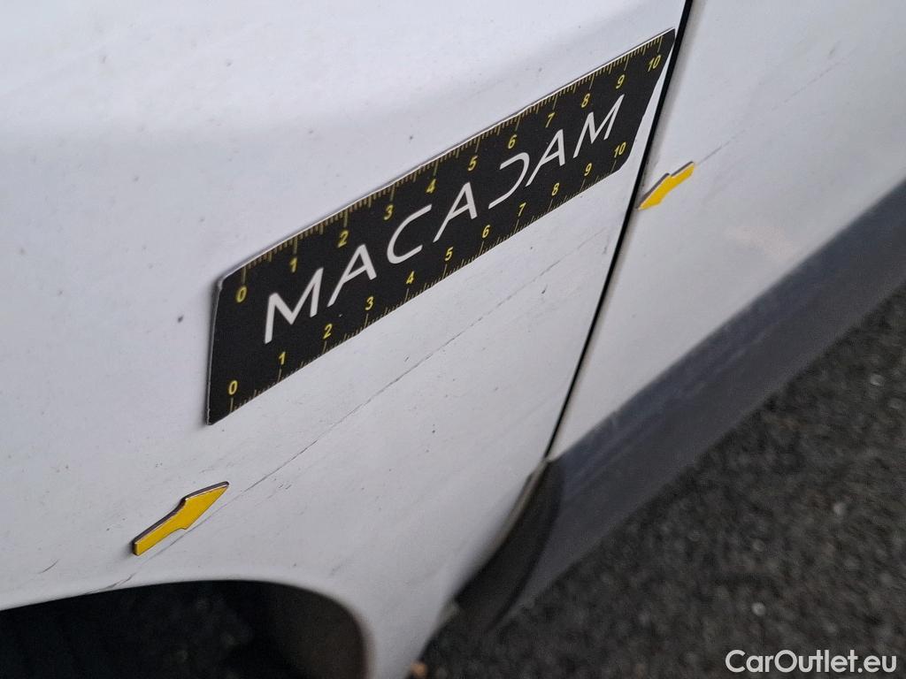  Renault  Trafic RENAULT  / 2014 / 4P / Fourgon tôlé &FG GCF L1H1 1200 dCi 95 E6 #3