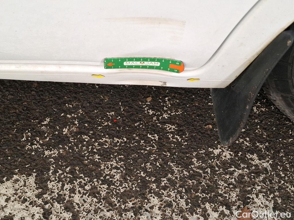  Renault  Master  III Fourgon L3H2 3 5 Grand Confort dCi 135CV BVM6 7 Sieges E6dT #17