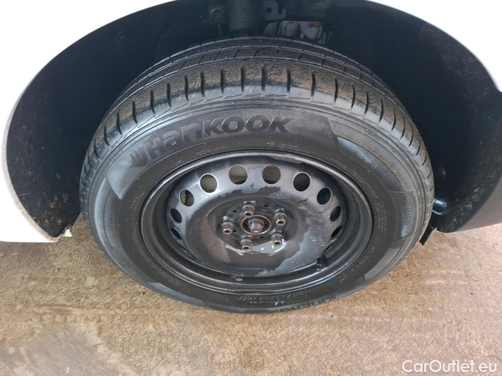  Renault  Kangoo RENAULT  Express / 2013 / 4P / Fourgonnette Gd Volume ExtraRLink - Blue dCi 95 #40