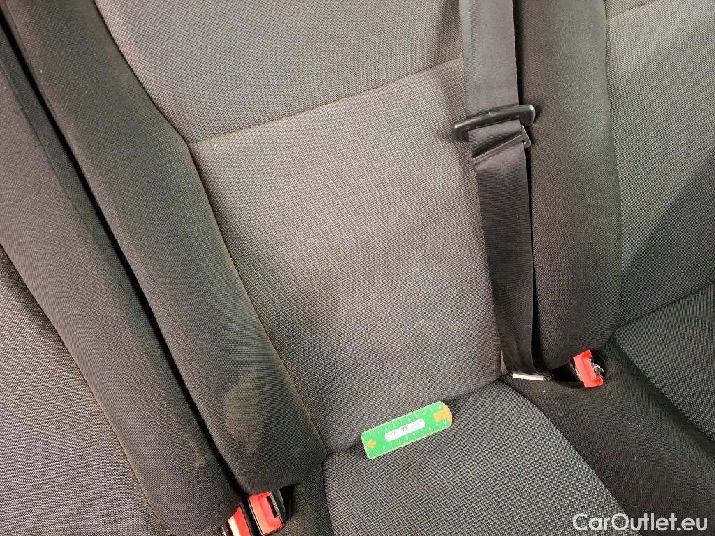  Renault  Master  III Fourgon L3H2 3 5 Grand Confort dCi 135CV BVM6 7 Sieges E6dT #36